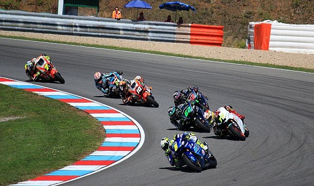 MotoGP'de Almanya yarışını Quartararo kazandı