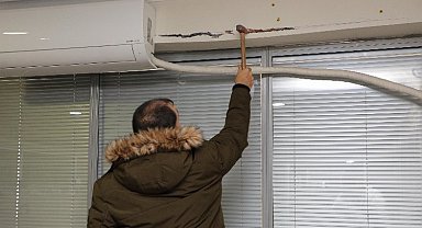 Son depremde çatlakların oluştuğu Mudanya Belediye binasında inceleme başladı