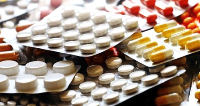 9 ilde yeşil reçete çetesine operasyon düzenlendi! Binlerce ilaç ele geçirildi