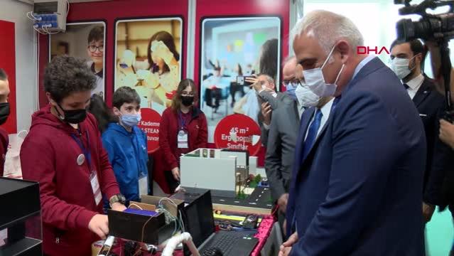 ANKARA Bakan Ersoy'dan 'Verimlilik ve Teknoloji Fuarı'na ziyaret