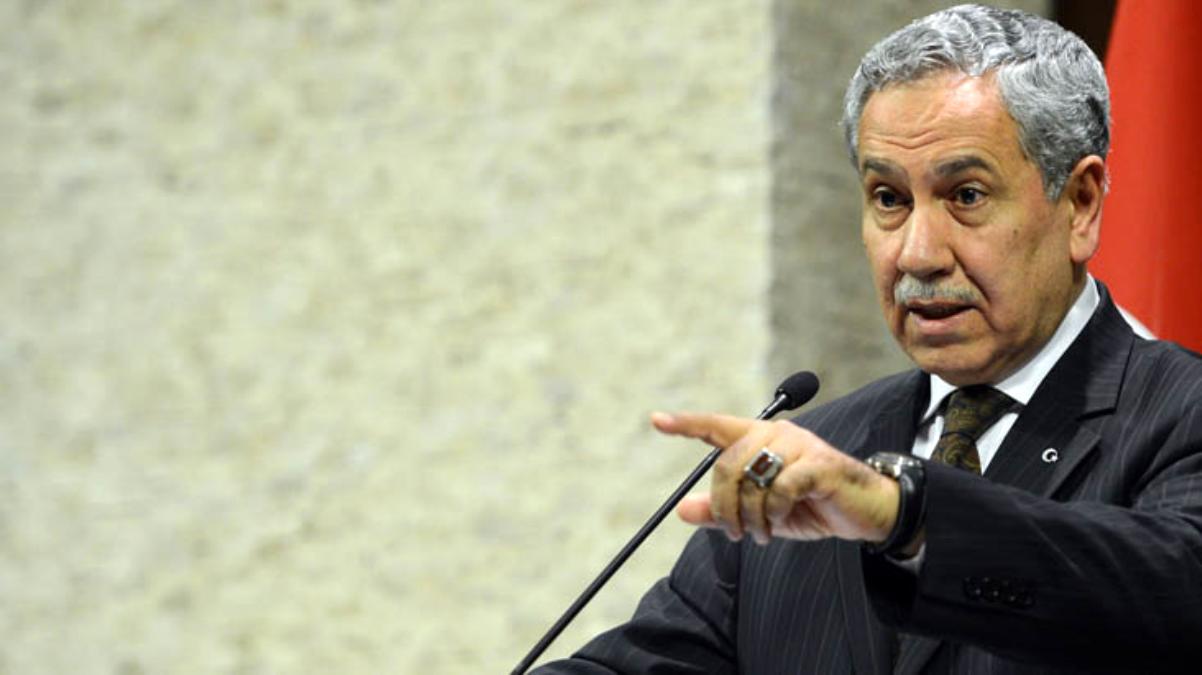 Arınç'ın istifasını duyuran İletişim Başkanlığı, "Görevinden affını talep etti" ifadesini değiştirerek yeni paylaşım yaptı