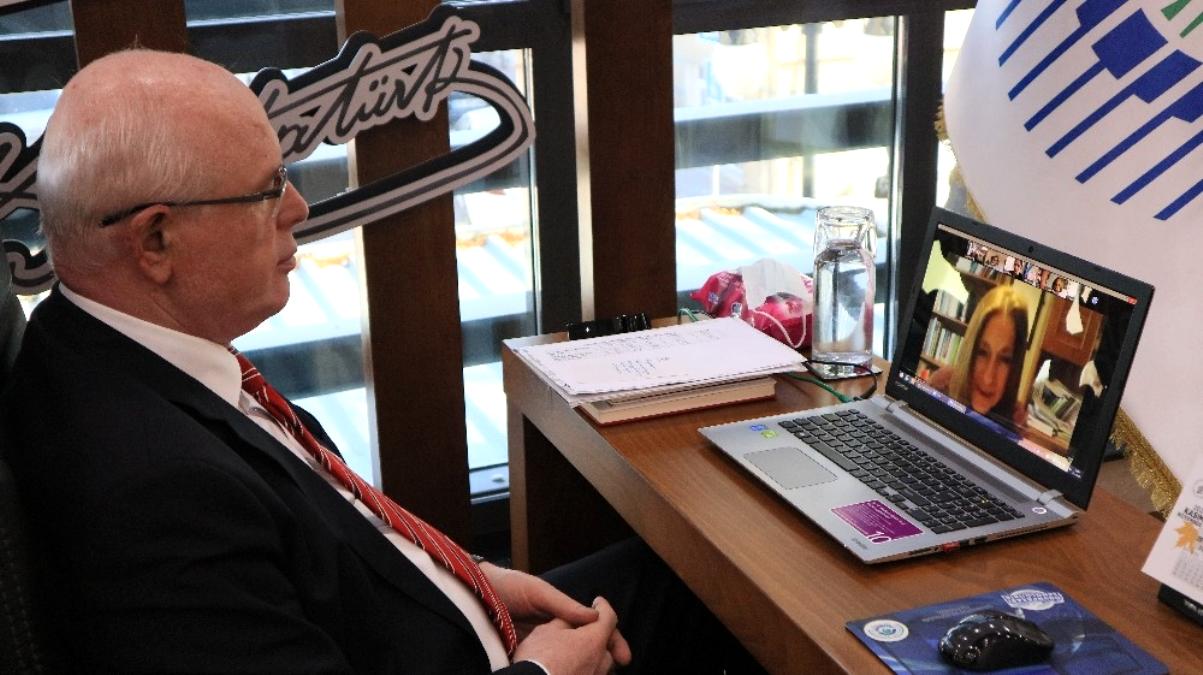 Başkan Kurt, Cinsiyet Eşitliği İzleme Derneği'nin toplantısına katıldı