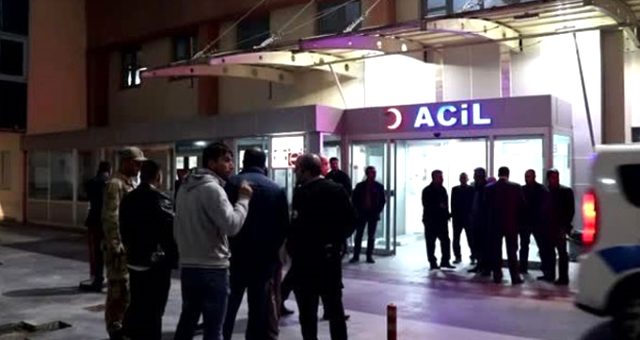 Batman'da askeri araç devrildi: 3 asker, 4 güvenlik korucusu yaralandı