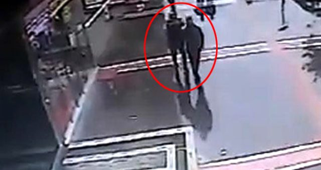 Batman'da cinayet anı kamerada! Akrabası tarafından vurulan adam öldü