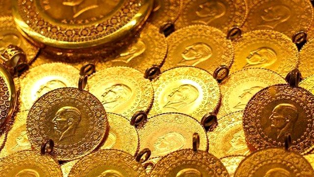 Çeyrek altın 782, gram altın ise 486 liradan işlem görüyor