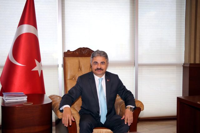 Deneyimli iş insanı Cemal Eğin, Ahmet Davutoğlu'nun partisinde görev aldı