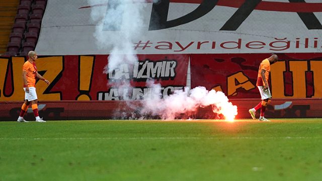 Derbide sahaya atılan paraşütlü meşale nedeniyle 7 şüpheli gözaltına alındı