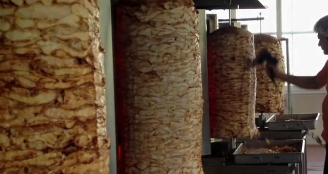 Dönerde "çamaşır suyu" iddiasına büfecilerden sert tepki geldi