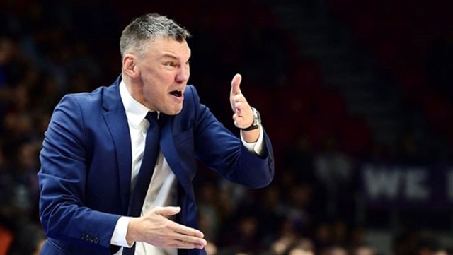 Fenerbahçe Beko'nun gündemindeki Sarunas Jasikevicius, FC Barcelona ile resmen anlaştı