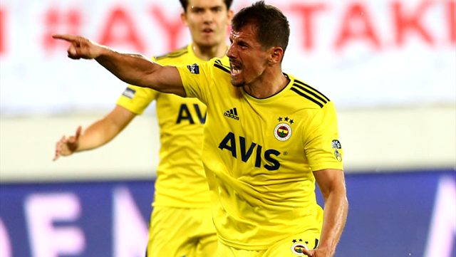 Fenerbahçeli Emre, Gençlerbirliği'ne attığı golle tarihe geçti