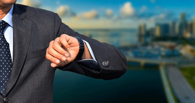 Hırsızlar Japon iş adamının kolundan 830 bin dolarlık saati çaldı