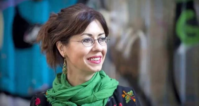 İlkay Akkaya 4 yıldır telefonla taciz edildiği duyurdu: Tehdit ediliyorum, önlem alınsın