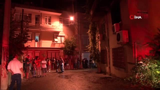 İzmir'de ikamette buzdolabı patladı: 1 yaralı