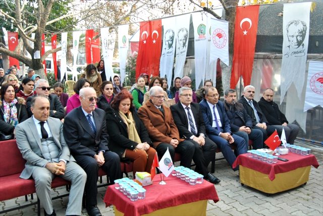 İzmir'de "Kadın Çiftçilerle İpekböceği Yetiştiriciliğinin Canlandırılması Projesi"