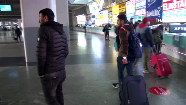 İzmir'de yolculardan pahalı bilet tepkisi