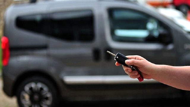 Kredi faizleri ve fiyatlar yükselince 2. el araç satışı durma noktasına geldi