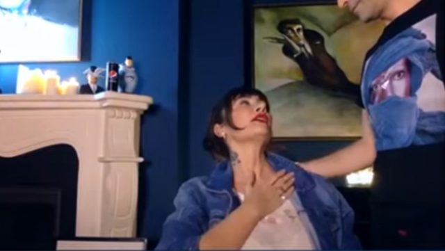Sıla, daha önce yaşadığı Instagram canlı yayın kazasıyla dalga geçti