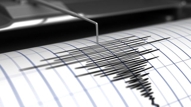 Son Dakika: Elazığ'da 6.8 büyüklüğünde bir deprem oldu
