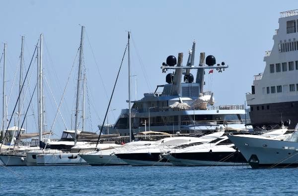 Son dakika güncel: Rus milyarderin lüks yatı, Marmaris'e 1,5 milyon lira kazandırdı