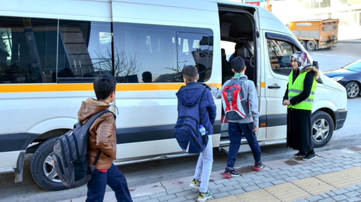 Son dakika: Ödemeler nasıl olacak? İstanbul'da okul servis ücretlerine düzenleme