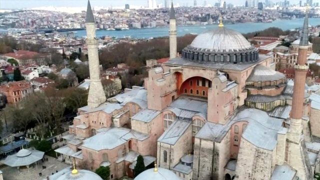 Son dakika: Rusya'dan Ayasofya yorumu: Türkiye'nin iç meselesidir
