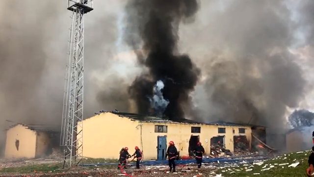 Son dakika: Sakarya'da havai fişek fabrikasında meydana gelen patlamadan acı haber geldi! 2 can kaybımız, 74 yaralımız var