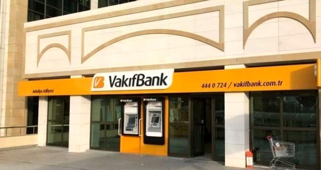 Son dakika: Vakıflar Bankası'nın yüzde 58,5 oranındaki hissesi Hazine'ye devredildi