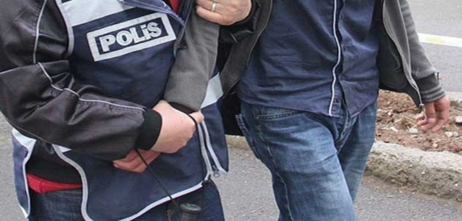 Yüksekova, Çukurca ve Şemdinli Belediyelerine Operasyon