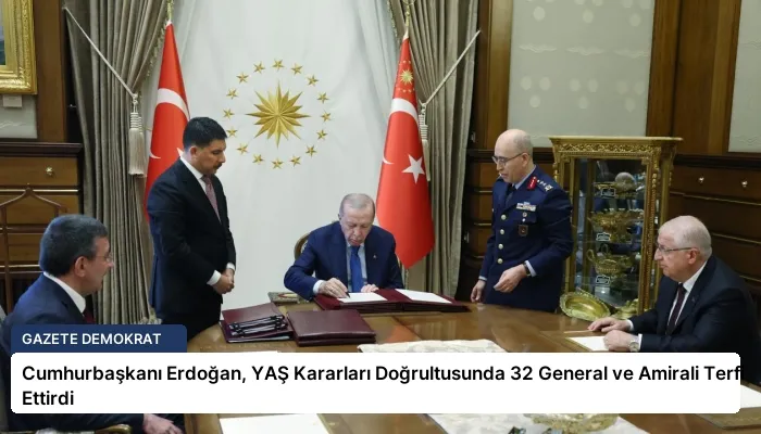 Cumhurbaşkanı Erdoğan, YAŞ Kararları Doğrultusunda 32 General ve Amirali Terfi Ettirdi