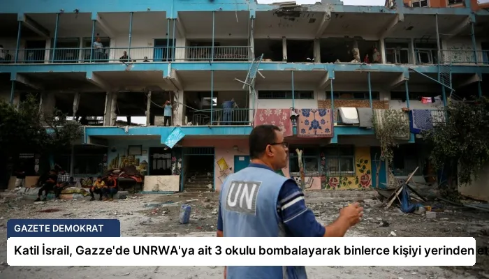 Katil İsrail, Gazze’de UNRWA’ya ait 3 okulu bombalayarak binlerce kişiyi yerinden etti