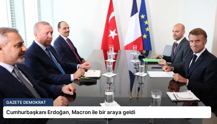 Cumhurbaşkanı Erdoğan, Macron ile bir araya geldi