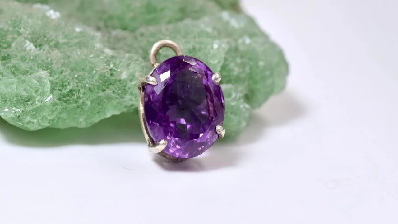Ametist Taşıyla Ruhsal Dengenizi Bulun