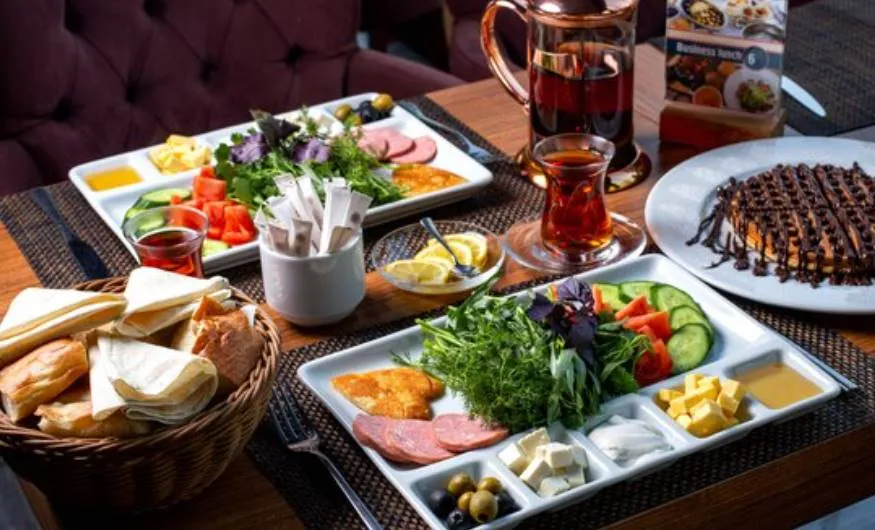 Serpme Kahvaltı Kültürünün Sofrada Buluşan Hikâyesi Sa Va Anatolian